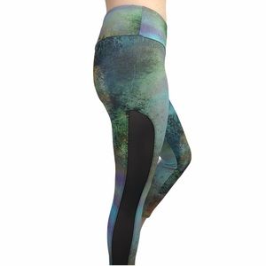 Onzie‎ Yellowstone Tuxedo Capri Crop Leggings (S)